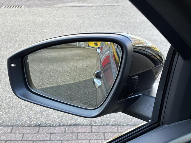 Audi Q5 e-hybrid Quattro 252pk S-Line Pano Luchtvering Trekhaak 21'' BTW – foto 9