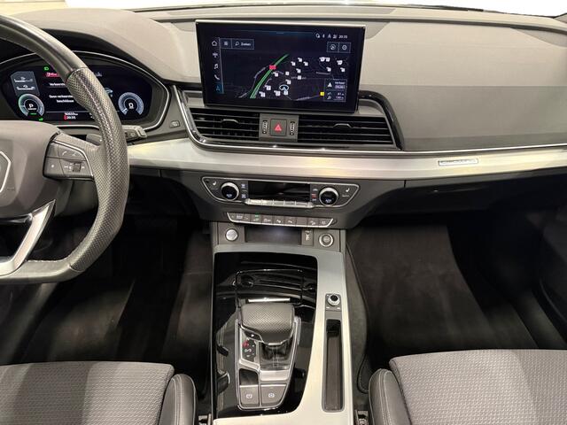 Audi Q5 Sportback 55 TFSI e S edition Competition I Panoramadak I Matrix I Luchtvering I 360 Camera I Elek. Achterklep I Stoelverwarming I Cruise Control I