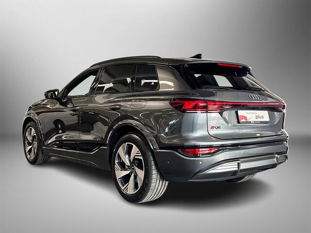 Audi Q6 e-tron S edition quattro 388Pk 100 kWh / | Stoelverwarming voor en achter / Sportstoelen plus voorin / 360 Area view camera / Park assist plus
