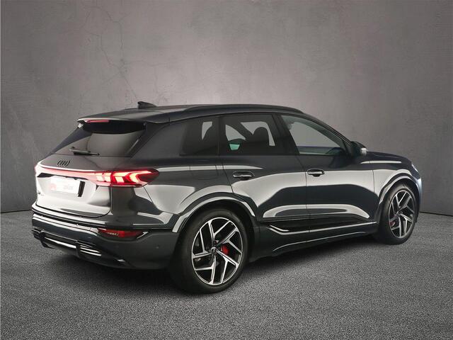 Audi Q6 e-tron S edition quattro 100 kWh | B&O | Tech Pro | Stoelventilatie | Headup | 360 Camera | Bijrijderscherm | Oled |