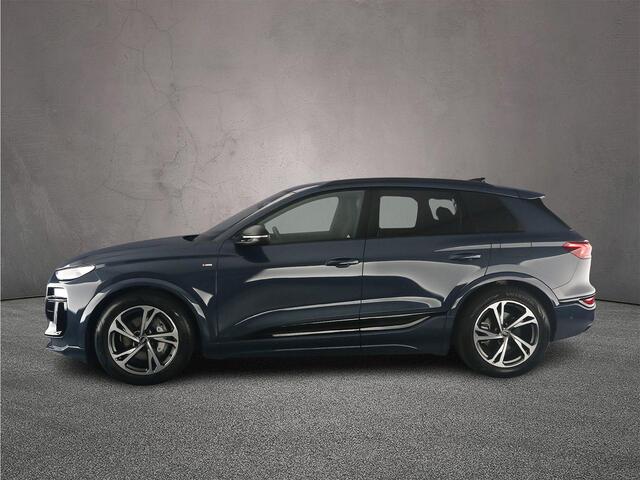 Audi Q6 e-tron S edition performance 100 kWh | Warmtepomp | Luchtvering | Matrix-led | Oled | ACC | Tech pro | 360 camera | Carplay |