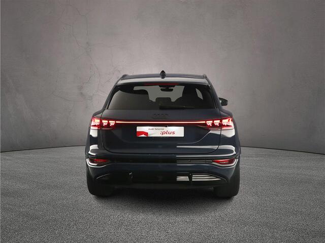 Audi Q6 e-tron S edition performance 100 kWh | Warmtepomp | Luchtvering | Matrix-led | Oled | ACC | Tech pro | 360 camera | Carplay |