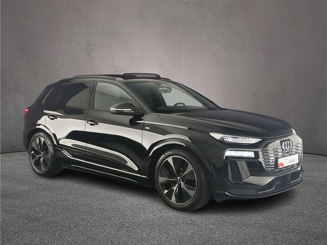 Audi Q6 e-tron S edition quattro 100 kWh | Trekhaak | Tech pro | Headup | B&O | Pano | Luchtvering | Oled |