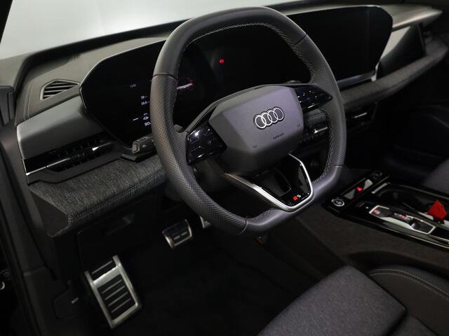 Audi Q6 S Edition e-tron perf 225kW/306pk 100Kwh Hatchback Audi Q6 e-tron S edition performance 100 kWh Omgevingscamera's, adaptive cruise control, ledkoplampen plus, stoelverwarming voor en achter, comfortpakket