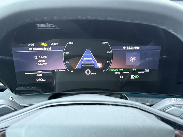 Audi Q6 e-tron edition 83 kWh | 252 PK | SoH 95% | Trekhaak | Panoramadak | Head-up display | Bang & Olufsen audio | Warmtepomp | Adaptive cruise control |