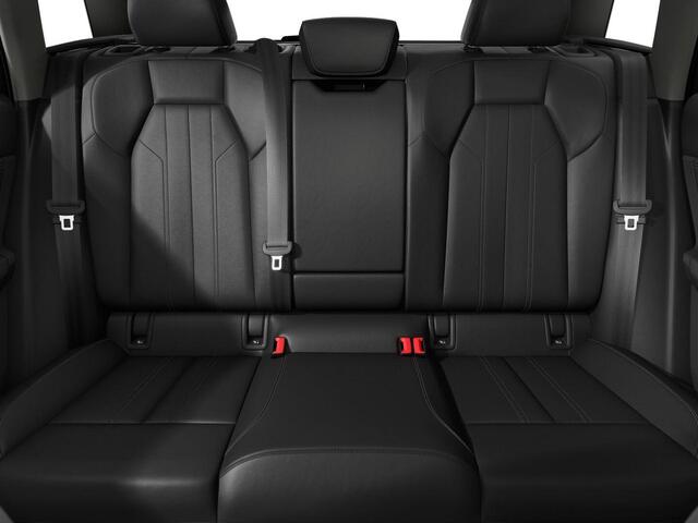 Audi Q6 e-tron Advanced edition 252 PK · Lederen sportstoelen · Winterpakket · Stuurwiel MF afgevlakt