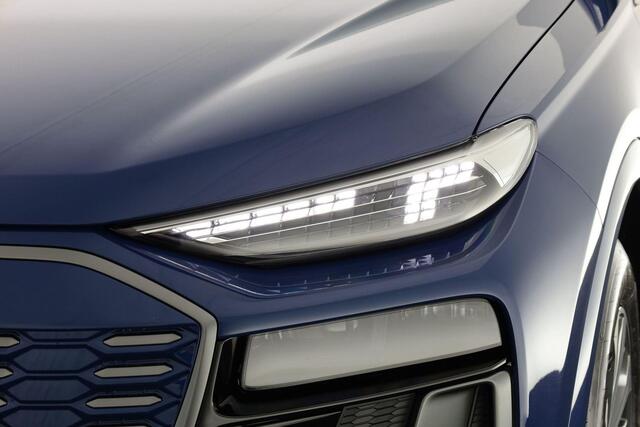 Audi Q6 e-tron Advanced edition Performance 100 kWh 306 pk 225kW / 306 pk | Tech plus | Sportstoel zwart leder-kunstl. | Comfortpakket plus