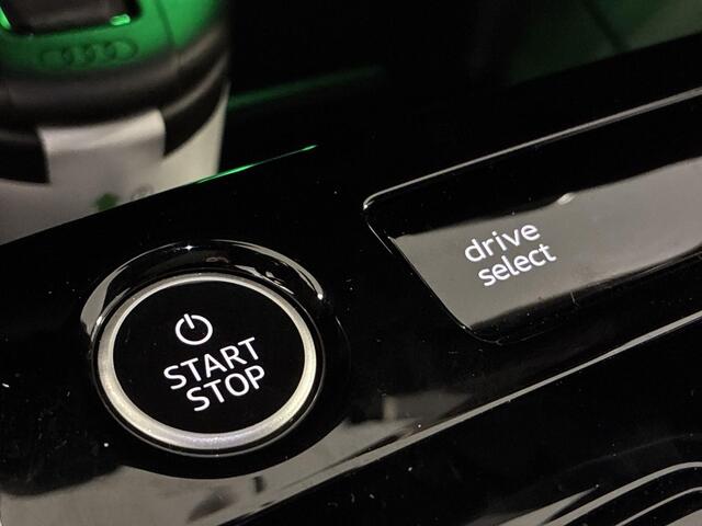 Audi Q6 e-tron 83kWh 252pk S Edition · Panoramadak · 360 Camera · Luchtvering · B&O Sound · Head-Up Display · Inklap. Trekhaak · Stuur- & Stoelverwarming · Garantie t/m 11-06-2030 of 100.000km