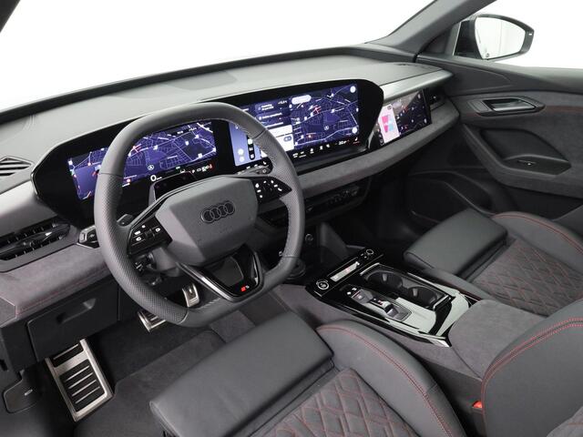 Audi Q6 e-tron S edition performance 100 kWh Adaptive air suspension | Trekhaak | Rood gespoten remzadels | 21 Inch |