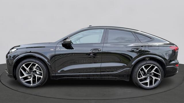 Audi Q6 Sportback e-tron S edition performance 100 kWh 306Pk / Luchtvering / Panodak / Winterpakket