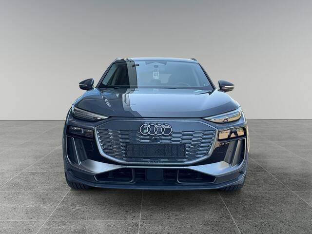 Audi Q6 e-tron S edition performance 100 kWh 306pk Elektrisch instel. voorstoelen | Audi virtual cockpit plus | Stuurverwarming