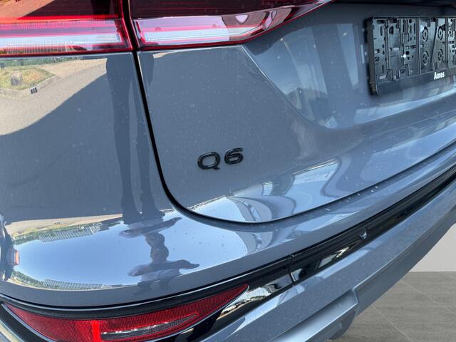 Audi Q6 e-tron S edition performance 100 kWh 306pk Elektrisch instel. voorstoelen | Audi virtual cockpit plus | Stuurverwarming