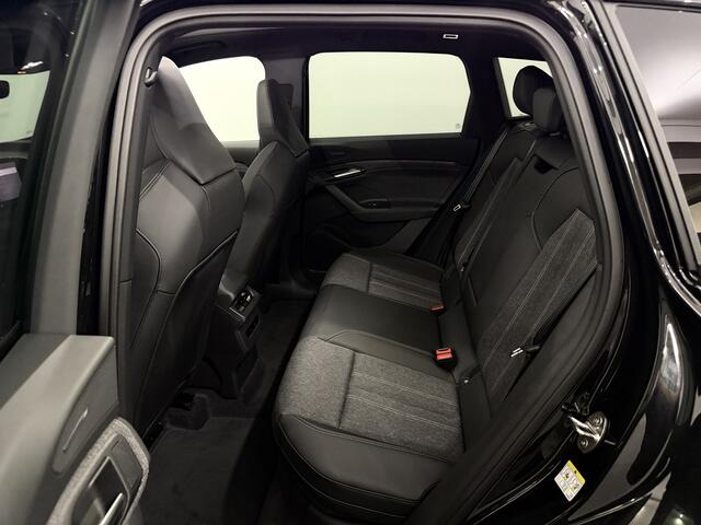 Audi Q6 e-tron S edition performance 100 kWh Panoramadak, 360 Camera, Navi, Elektrische trekaak, Half leder, Elektrische achterklep, Memory stoelen, Cruise control adaptief, Winterpakket, Elektrische achterklep, 2 jaar garantie
