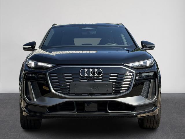 Audi Q6 e-tron S edition performance 100 kWh 3x S-Line | Matrix LED | Pano | 360 Camera | Stoel verwarm. | ACC | Elektr. Trekhaak |