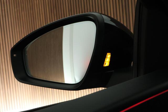 Audi Q6 e-tron 388pk S edition quattro 100 kWh Panoramadak B&O 360Camera Luchtvering Matrix HUD Keyless S-Line