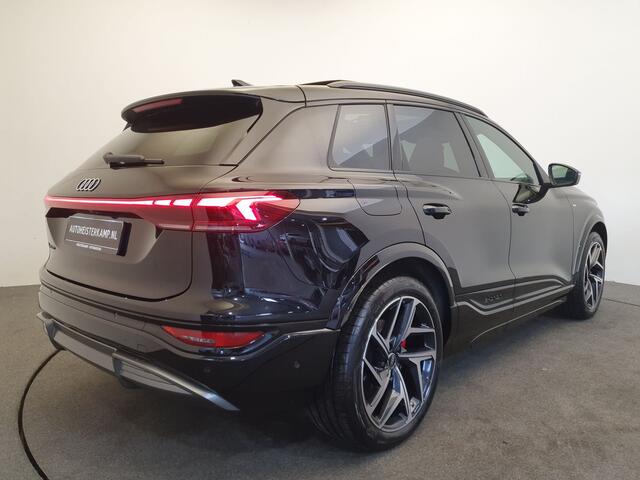 Audi Q6 e-tron S edition performance 100 kWh Wegklapbare trekhaak, Panoramadak, Luchtvering