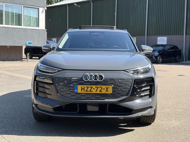 Audi Q6 e-tron Launch edition 83 kWh BOMVOL! | ELEK. TREKHAAK | STOEL VERWARMING VOOR EN ACHTER | KEYLESS | 360 CAMERA | STUURVERWARMING | FABRIEKS GARANTIE TM 01-08-2027 |
