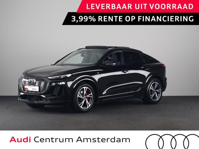 Audi Q6 Sportback e-tron S edition 83Kwh 252 pk | Glazen panoramadak | Exterieurpakket zwart | Trekhaak, mechanisch draaibaar | S line zwart leder-kunstleder |