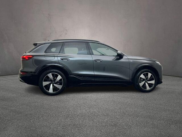 Audi Q6 e-tron S-Edition 252PK 83 kWh | Privacy-Glas | 20-Inch | Comfort-Pakket | Sportstoelen | Stuurwiel-Verwarming | Stoelverwarming Voor + Achter |