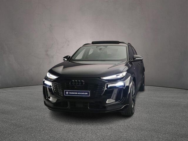 Audi Q6 Sportback e-tron S edition performance 100 kWh | Trekhaak | Adaptieve Cruise | Panorama Dak | Camera | B&O 3D | Head-up | Matrix LED | Navigatie-pakket | Trekhaak-pakket | Interieur-pakket |
