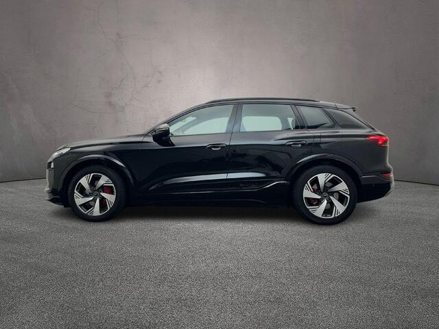Audi Q6 e-tron First edition 388PK quattro 100 kWh | Top-View | Adaptieve-Cruise | 20-Inch | Akoestisch-Glas | Comfort-Pakket | Stoelverwarming voor + achter | Elekt.voorstoelen |