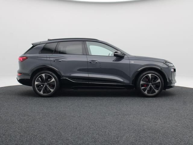 Audi Q6 e-tron S edition performance 100 kWh 306 Pk | Luchtvering | 21 inch | Trekhaak | 360° Camera | Massage | 28.250 Km !!