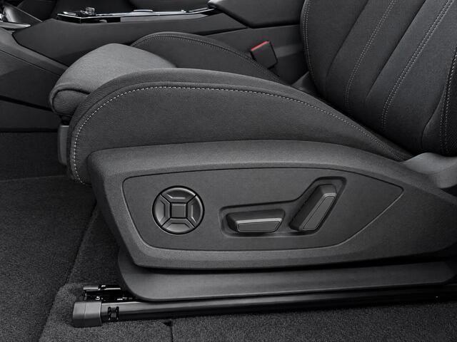 Audi Q6 e-tron S edition 83 kWh 252 PK · Adaptieve luchtvering · Glazen panoramadak · Trekhaak elek. wegklapbaar