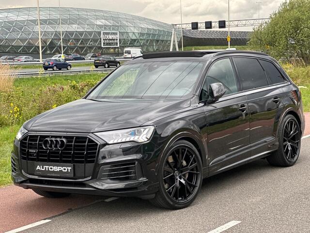 Audi Q7 55 TFSI e Quattro S-Line Pano Trekhaak Camera Matrix