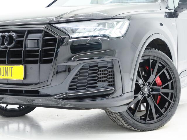 Audi Q7 60 TFSI e quattro Competition | RS Stoelen | Panoramadak | Luchtvering | Massage | 360 | Adaptive