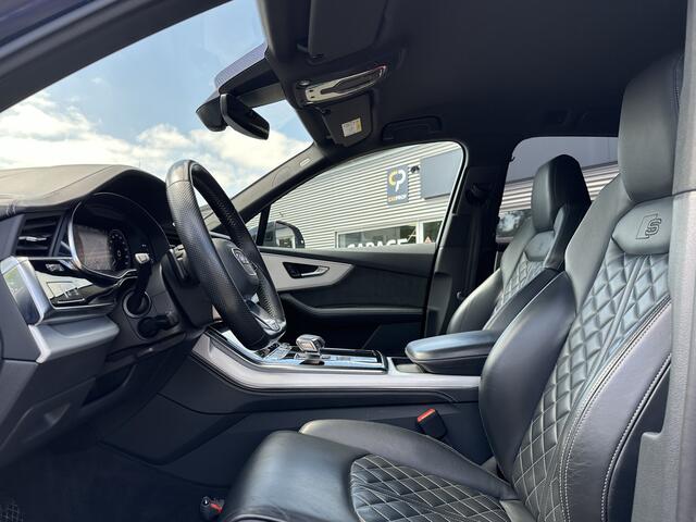 Audi Q7 60 TFSI e quattro Competition | 456 pk | RS Seats | Trekhaak | Luchtvering | HUD