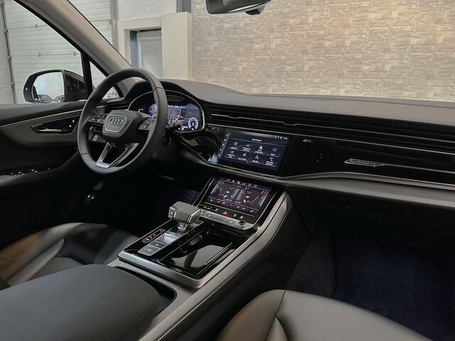 Audi Q7 55 TFSIe V6 381pk Quattro 67dkm! | Head-Up | Leder | Dodehoek | 22" | Virtual-Cockpit | LED | Elek. Stoelen | Standkachel | Camera | Stoelverwarming | 3-Zone Clima | Draadloos Laden | Park-Assist |