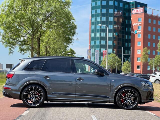 Audi Q7 55 TFSI e Quattro S-Line Pano Trekhaak HUD Matrix Camera