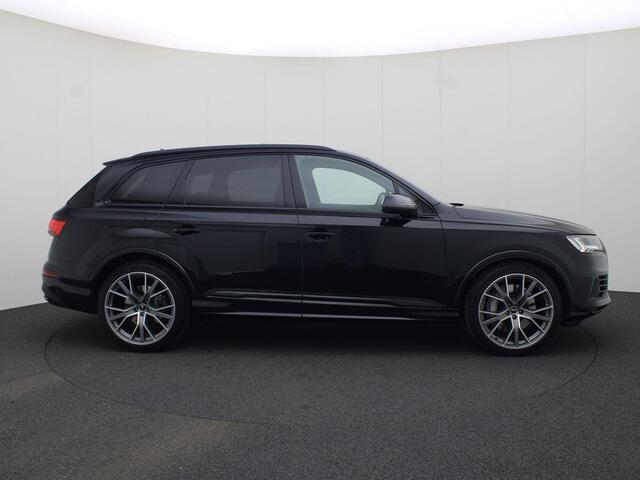 Audi Q7 55 TFSIe 280Kw/381PK quattro S Line · Panoramadak · Luchtvering · Leder