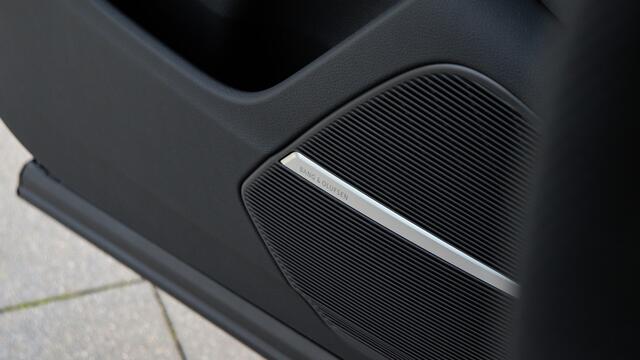 Audi Q7 60 TFSI e quattro Pro Line S Competition | Massage | B&O | Head-up | Panoramadak | Soft-Close | Trekhaak | Ruitstiksel