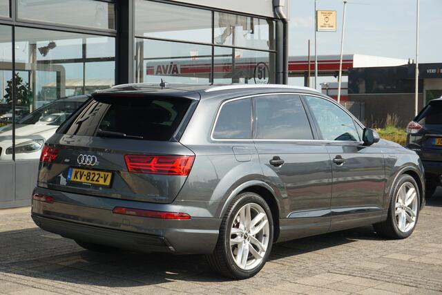Audi Q7 3.0 TDI e-tron quattro Sport | PANO | BOSE | Lucht.ver | trekhaak