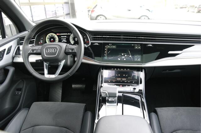 Audi Q7 55 TFSI e Quattro Pro Line Plus | S-line | Matrix | 360º | Luchtvering | El.Trekhaak | Pano | 21"