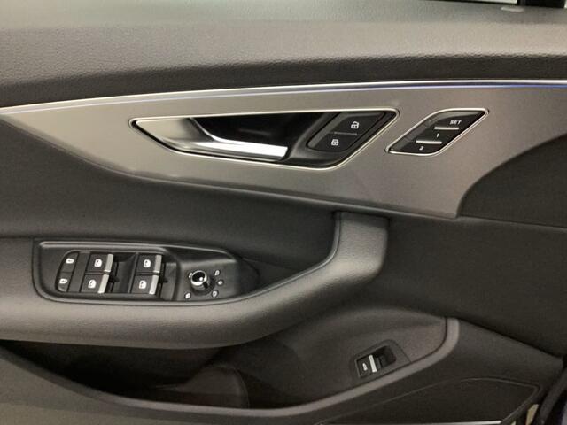 Audi Q7 50 TDI quattro S Line 286 PK Grijs Kenteken ACC Massage Stoelkoeling Luchtvering Head-Up Trekhaak