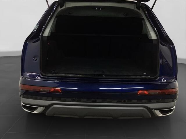 Audi Q7 50 TDI quattro S Line 286 PK Grijs Kenteken ACC Massage Stoelkoeling Luchtvering Head-Up Trekhaak