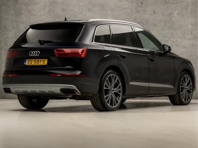 Audi Q7 3.0 TFSI quattro Sport 7 Persoons 334Pk Automaat (PANORAMADAK, VIRTUAL COCKPIT, LUCHTVERING, GROOT NAVI, MEMORY SEATS, HEAD-UP DISPLAY, 360 CAMERA, BOSE AUDIO, ZWART HEMEL, NIEUWSTAAT)