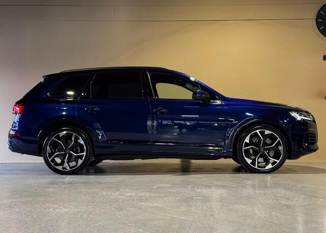 Audi Q7 55 TFSI e quattro S-Line |Pano |Rising Tweeters |HUD |Luchtvering |22'' |Elek. Trekhaak |Sfeer
