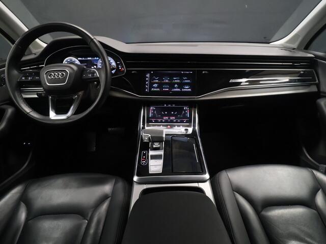 Audi Q7 55 TFSI e quattro Sport [LUCHTVERING, MEMORY SEATS, ADAPTIVE CRUISE CONTROL, APPLE CARPLAY, ANDROID AUTO, ACHTERUITRIJCAMERA, PDC V+A, STOELVERWARMING, NIEUWSTAAT]