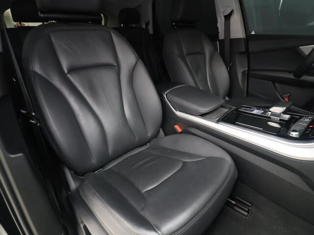 Audi Q7 55 TFSI e quattro Sport [LUCHTVERING, MEMORY SEATS, ADAPTIVE CRUISE CONTROL, APPLE CARPLAY, ANDROID AUTO, ACHTERUITRIJCAMERA, PDC V+A, STOELVERWARMING, NIEUWSTAAT]