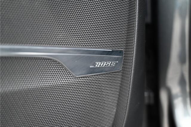Audi Q7 55 TFSI e S-LINE / PANO / RS SEATS / LED MATRIX / BOSE / HUD / MEMORY / 360 CAMERA / TREKHAAK / 22"