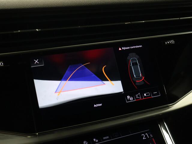 Audi Q7 60 TFSI e quattro Competition S-Line [ADAPTIVE CRUISE CONTROL, BANG & OLUFSEN AUDIO, CAMERA, LUCHTVERING, APPLE CARPLAY, STOELVERWARMING, TREKHAAK, ELEK.. ACHTERKLEP, FLIPPERS, NAVIGATIE, NIEUWSTAAT]