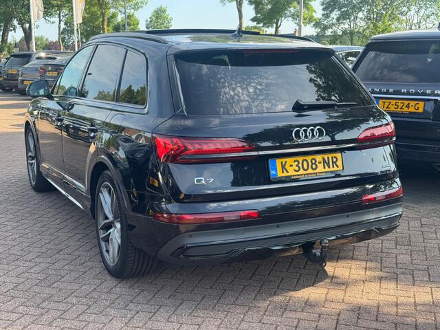 Audi Q7 55 TFSI e quattro Pro Line Plus / Trekhaak / Panoramadak / 360Camera / Luchtvering / Bose / Matrix LED / Softclose / Intr.voorverwarming / 20'' / Stoelventilatie+Massage+verwarming / Stuurverwarming / Keyless / Dodehoek / D