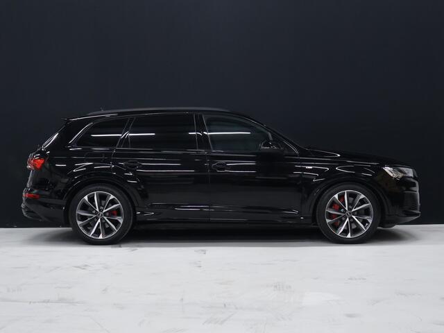 Audi Q7 60 TFSI e quattro Competition S Line [LUCHTVERING, TREKHAAK UITKLAPBAAR, SFEERVERLICHTING, ELEKTRISCH VERSTELBARE STOELEN, APPLE CARPLAY, ANDROID, STOELVERWARMING, CAMERA, PDC V+A, VOL LEDER, CRUISE, CLIMATE, NIEUWSTAAT]