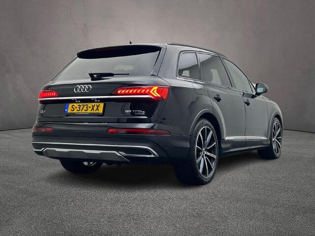Audi Q7 55 TFSI e 381PK quattro Pro Line S | Trekhaak | Panorama-dak | Leder | 21-Inch | Stoelverwarming voor + achter | Privacy-Glas | HD-Matrix | Comfort-Sleutel |