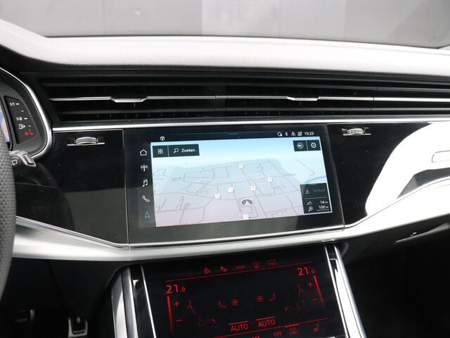 Audi Q7 4.0 TFSI SQ7 quattro | 7 PERS. | MEMORY | B&O | PANO-DAK | HEAD-UP | LUCHTVERING | TREKHAAK | 360° CAMERA | ADAPT. CRUISE | NAVI | STOELVERW. |