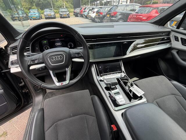 Audi Q7 60 TFSI e quattro Competition | S-Line | Trekhaak | 360° Camera | Panoramadak