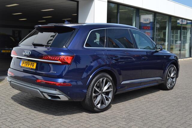 Audi Q7 55 TFSI e quattro S-Line , el. trekhaak, HUD, Leer, stoelverw. v+a, 21" incl. zgan all-season.